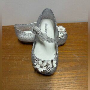 Mini Melissa Glittery Silver Kids  Ultra chrome flower  size 6